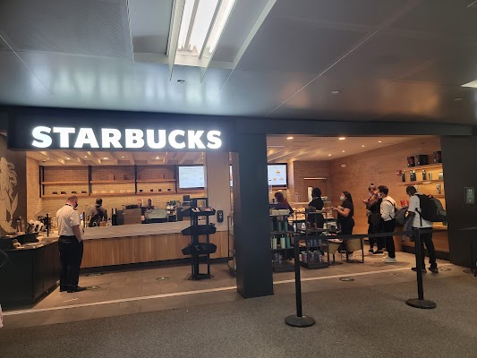 starbucks-gates-b40-47